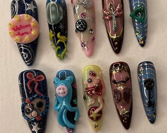 3D Bär Press On Nails: Wunderliche Mixed Media Gel Nail Art