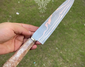 Cuchillo de chef Santoku de Damasco de cobre forjado a mano, mango de resina