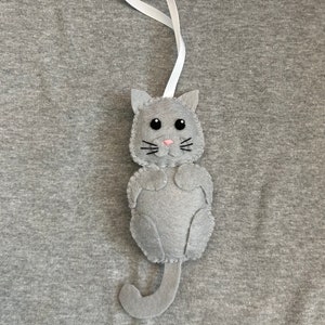 Cat Christmas Ornament in Felt Kitty Cat Pet Holiday Home Decor