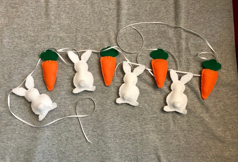 Bunny Rabbit and Carrot Garland in Felt for Easter Baby Nursery Home Decor Holiday image 1