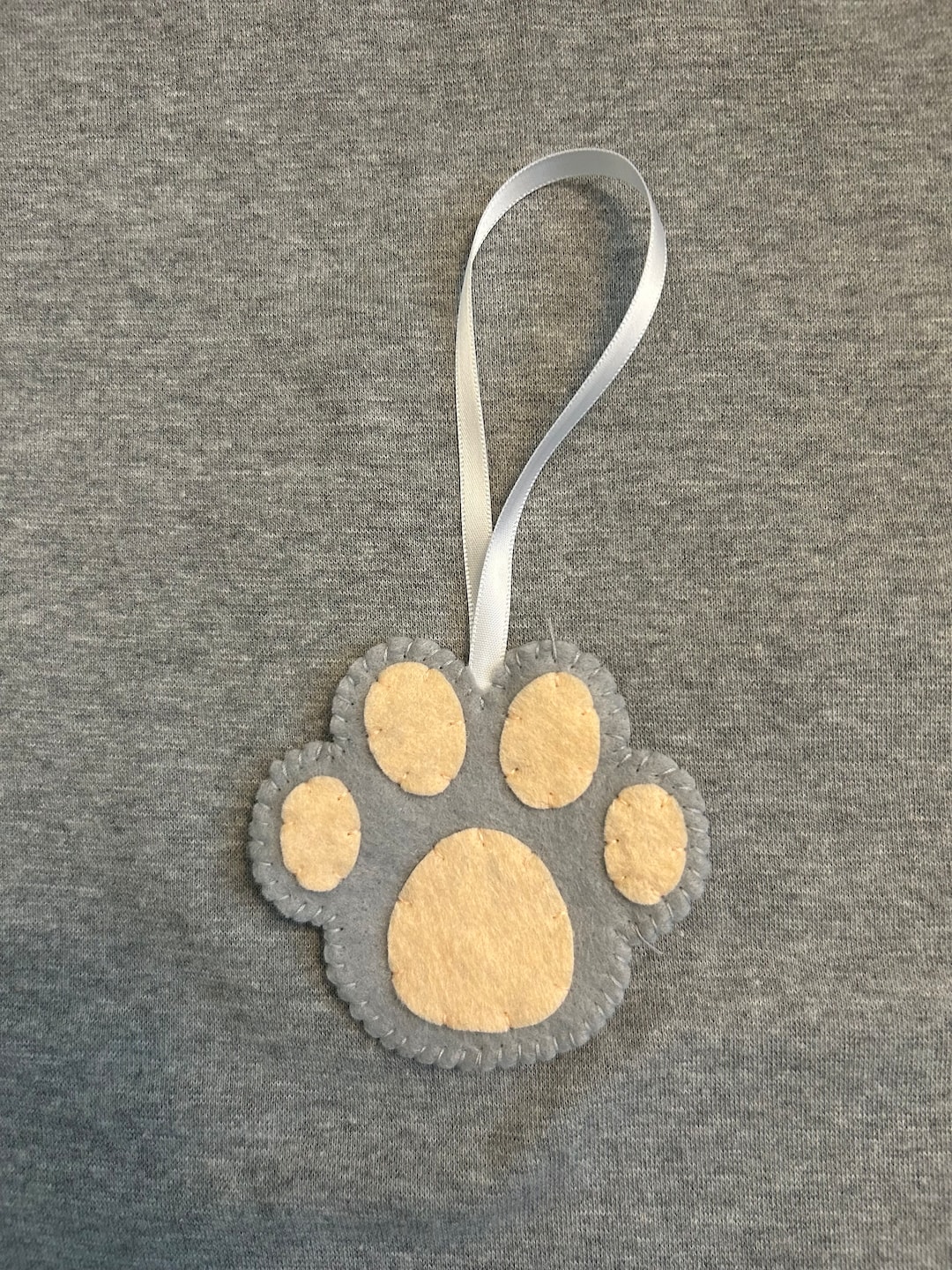 Cat Paw Print Christmas Ornament in Felt Holiday Home Decor Etsy