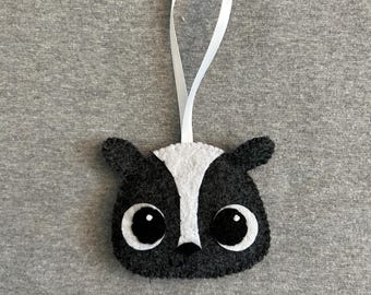 Skunk kawaii Christmas ornament in felt holiday home decor