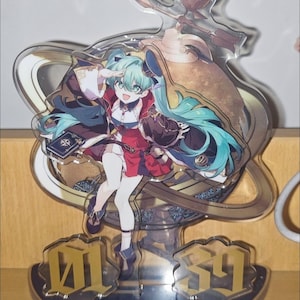 Hatsune Miku Acrylic Decoration – Japanese Outfit Anime Desk Ornament | Vocaloid Gift for Fans & Collectors