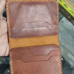 Cartera de piel hecha a mano con tarjetero