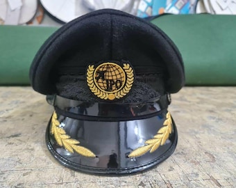 Gorra de piloto de aerolínea disponible en todas las tallas.