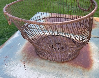 Oyster Basket / Rustic Wire Basket / Nautical