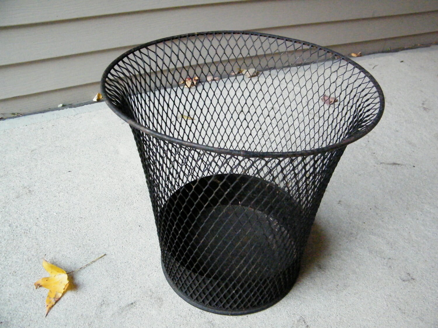 Wire Mesh Waste Basket Etsy