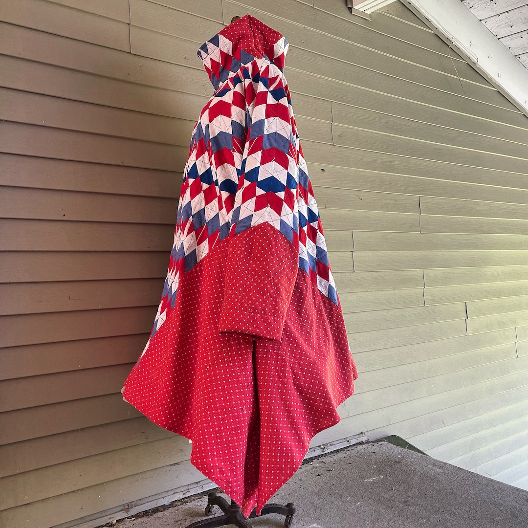 Quilt Coat / Quilt Jumper / Antique Quilt / Star Pattern / Etsy