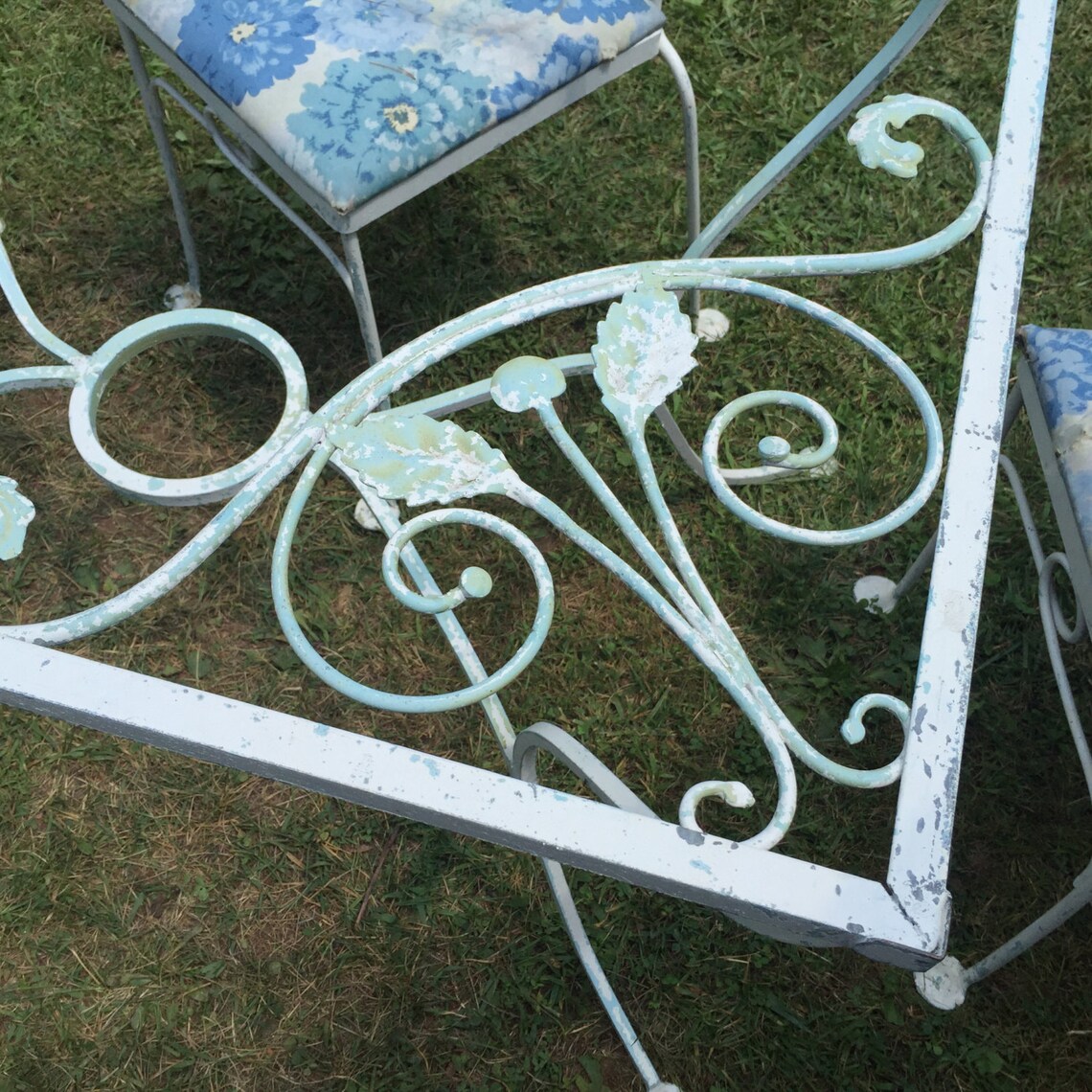 Salterini Wrought Iron Table and Four Chairs / Salterini ...