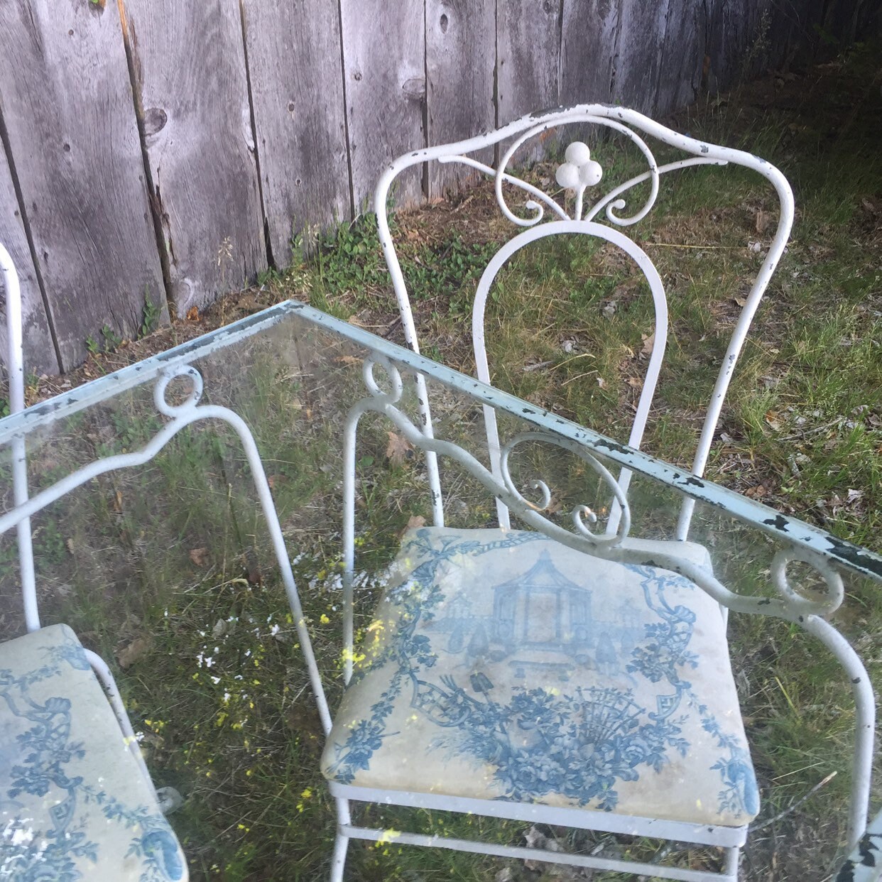 Salterini Wrought Iron Table and Four Chairs Salterini 48 X 30 Chippy White Paint Absolutley Fabulous Etsy
