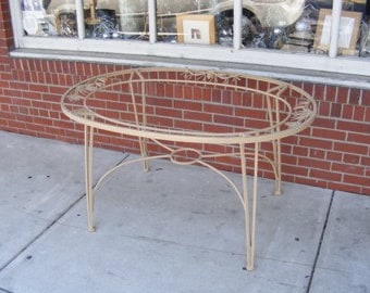 Woodard Wrought Iron Table / Pine Crest Pattern / Oval / 52" X 35" / Robert Woodard Designer