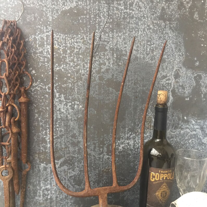 Pitchfork Sculpture / Cast Iron Pitchfork with Cuttingstone Etsy