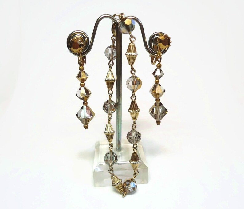 TheVintageBlingBox Vintage Bracelet /& Earring Set in AB Crystal Glass Beads on Gold Chain Link Costume Jewelry