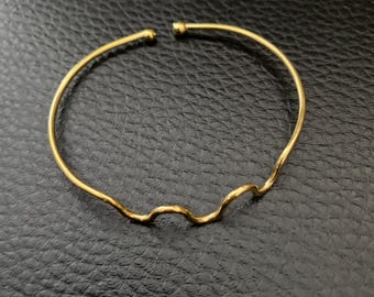 Handmade Copper Cuff Bracelet | Adjustable Hammered Design | Daily Wear Minimalist Bangle