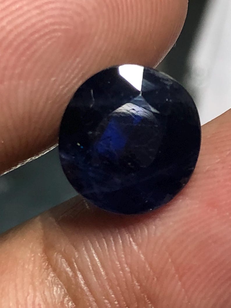 Natural Afghanistan Blue Sapphire 4.51 ct — Round Cut