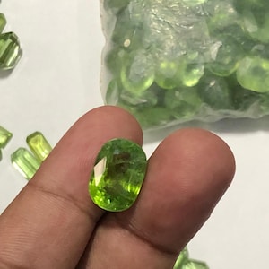 Natural 10.090 Carat Peridot Gemstone | Faceted Oval Green Gem