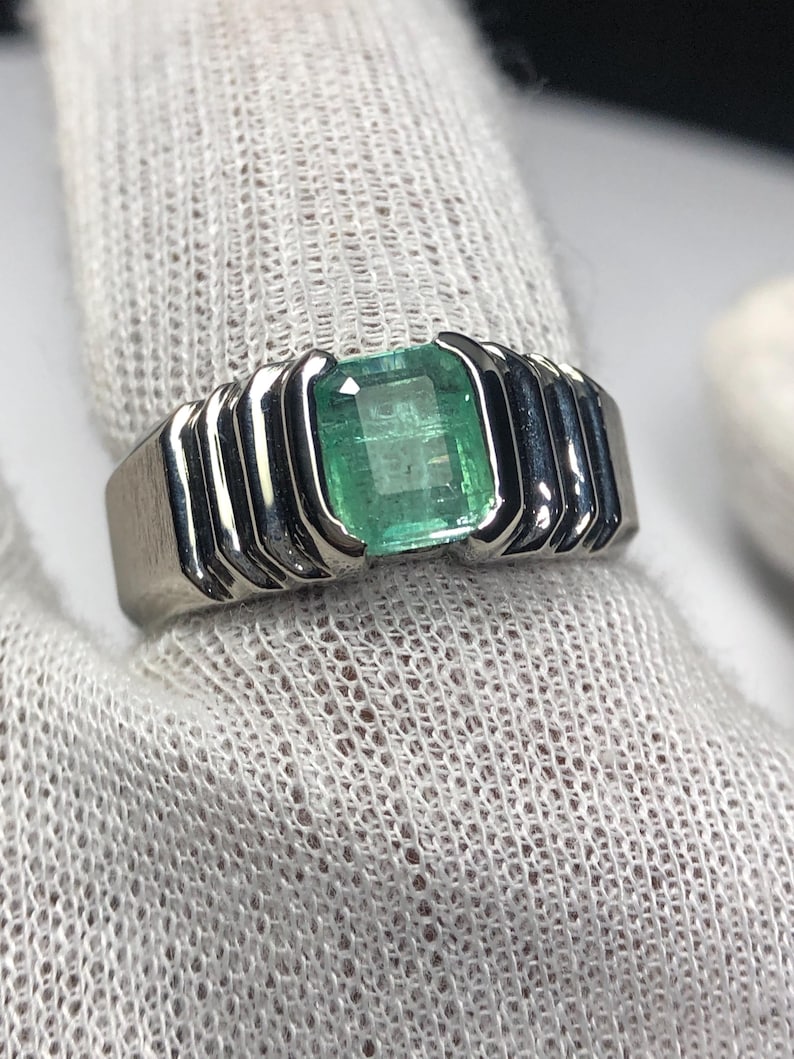 Natural Emerald Ring 1.595 ct — No Oil, 925 Sterling Silver