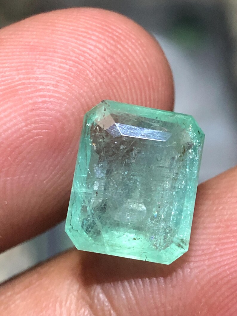 5.375 Ct Natural Pakistani Emerald | Octagon Cut Green Gemstone (5.7x4.6x2.7mm) image 5