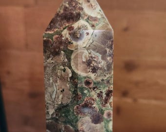 Sakura Cherry Blossom Green Agate Tower, Flower Agate Crystal, Healing Crystal, Tabletop Centerpiece