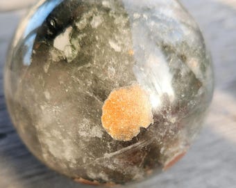 Beatiful Garden Quartz Sphere, Lodolite Sphere, Clear with Beautiful Inclusion, Dreamy Sphere, Colorful Sphere, Harmonious Vibrations,