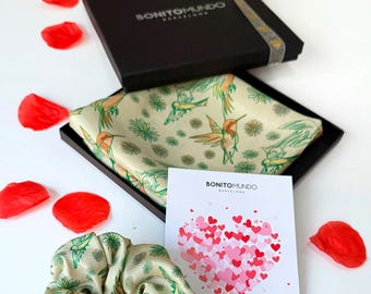 Set de regalo de pañuelo de seda – Estampado de pájaros y flores, coletero de seda Mulberry