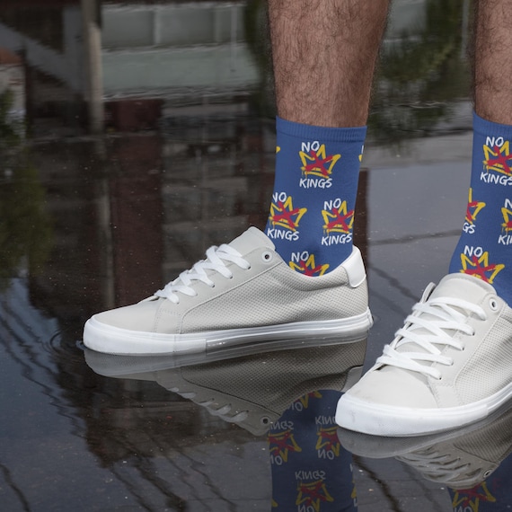 No Kings Protest Socks - Blue, Durable, Eco-Friendly