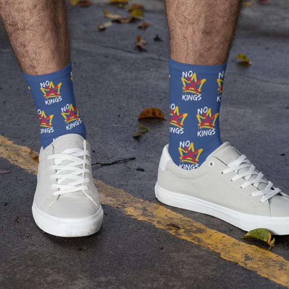 Protest Socks: Blue No Kings Design - Eco-Friendly & Durable
