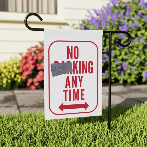 Garden Flag: No King Anytime - Bold Political Humor, Outdoor Durable
