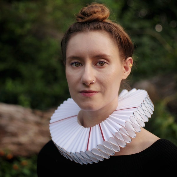 Elizabethan Ruff - Etsy