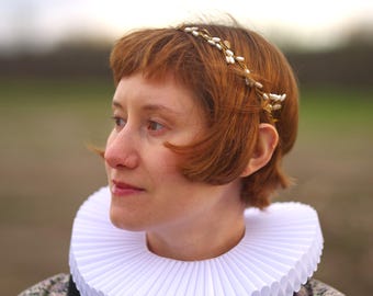 Handsewn Neck Ruff - Elizabethan costume - Shakespeare or Queen accessory - historical sewing