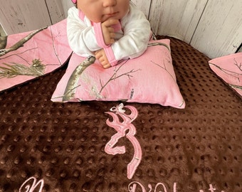Personalized Baby Girl Blanket and pillow, Pink Camo Baby Girl Name Blanket, Baby Girl Newborn Gift, Girl Minky Blanket, Baby Shower Gift