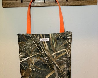RealTree Camo Tote Bag: Large Canvas Travel Bag