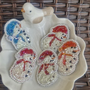 Beaded Snowman Brooch: Handmade Christmas Jewelry Pin