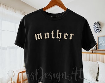 Koszulka Comfort Colors® Mother Gothic Boxy, Modna koszulka dla mamy, Koszulka Mom Boxy, Koszulka Goth Mom, Koszulka Alternative Metal, Koszulka Gothic Crop Mom