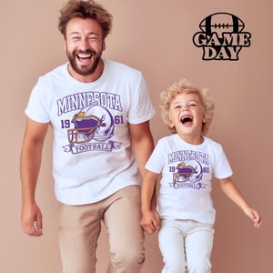 Minnesota Football Sweatshirt, Vintage 90s Style Game Day Shirt, Minnesota Team Football Shirt, Sunday Minnesota, Couple Football Tee