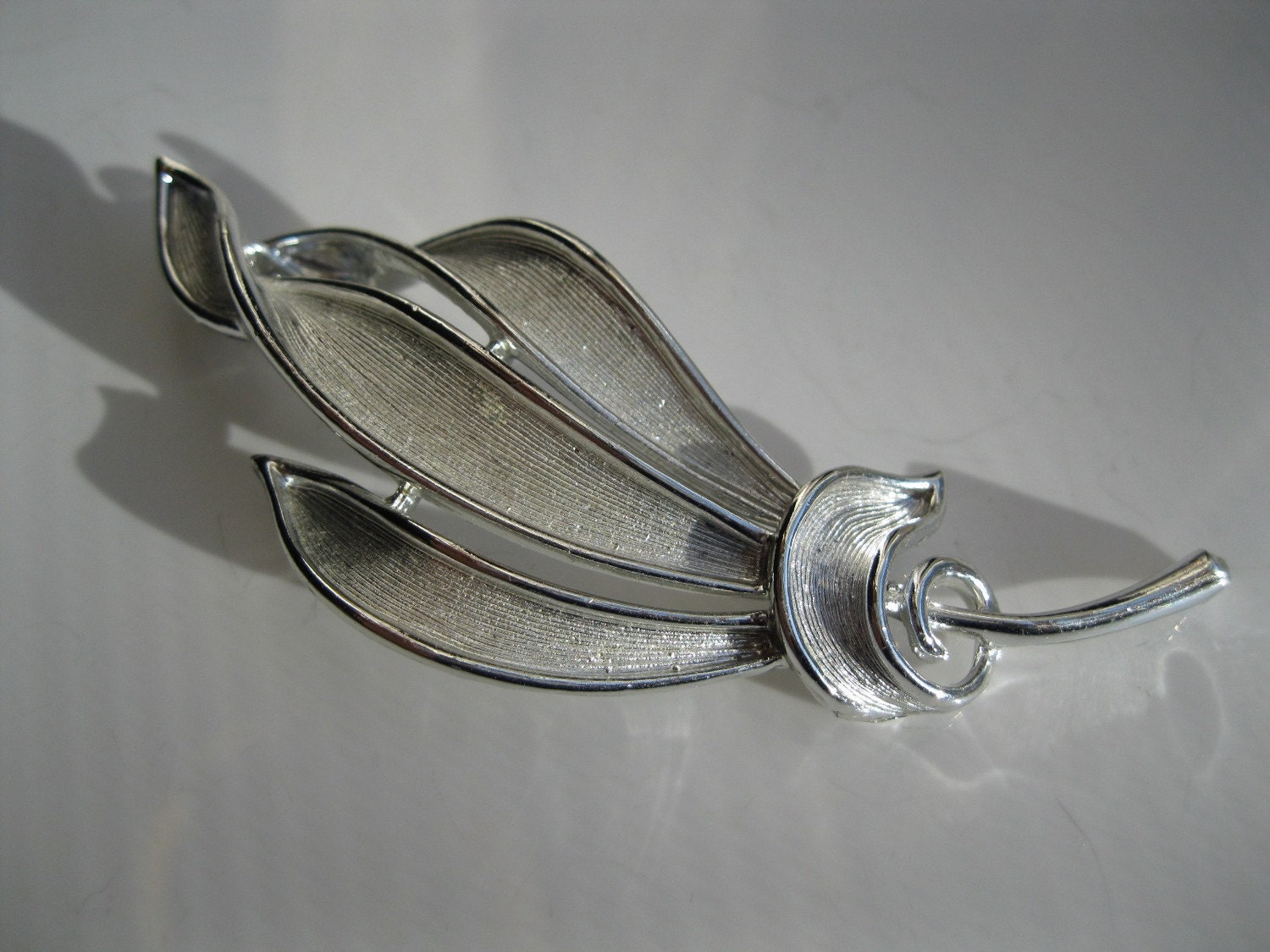 Vintage 1960s Lisner Leaf Brooch Modern Mod Silver Spring | Etsy