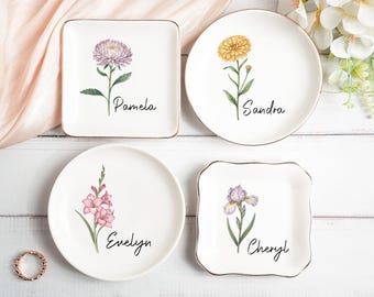 Personalized Birth Flower Trinket Dish,Custom Birthflower Ring Dish,Birthday Jewelry Dish For Friend,Wedding Bridesmaid Gift,Wedding Gift