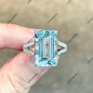 Vintage Aquamarine Promise Ring 925 Sterling Silver Engagement Ring Wedding Anniversary Ring Gorgeous Aquamarine Ring Gift For Your Queen.
