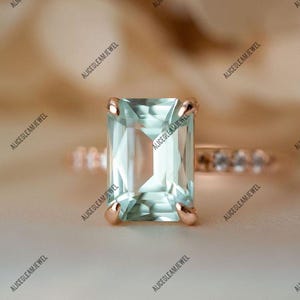 Aquamarine Gemstone Ring Gift For Her 925 Sterling Silver Aquamarine Ring Engagement Wedding Ring Promise Ring for Her Aquamarine Ring.