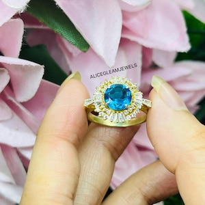 Round Cut Paraiba Tourmaline Ring – Dainty Blue Tourmaline Ring, Gift for Her Engagement Wedding anniversary Ring 925 Sterling Silver Ring.