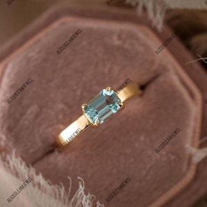 Beautiful Aquamarine Ring Gift For Her 925 Sterling Silver Aquamarine Ring Engagement Wedding Ring Promise Ring for Her Aquamarine Ring.