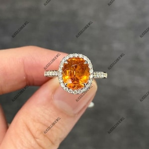 Gorgeous Oval Cut Spessartine Garnet Ring 925 Sterling Silver Vintage Orange Garnet Ring Engagement Wedding Anniversary Ring Gift For Her.