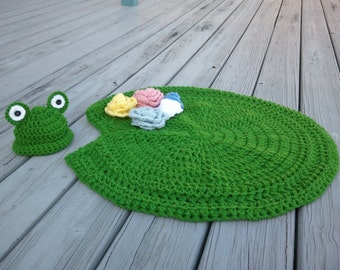 Water Lily Photo Prop, Custom crochet frog hat and lily pad