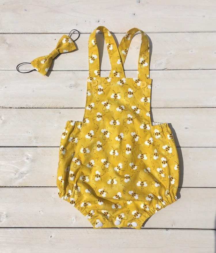 Yellow honey Bees print cotton baby romper, choose your size, bubble …
