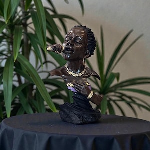 黒人女性 ジャズシンガー　リアルフィギュア Jazz Female Singer Figurine - Etsy