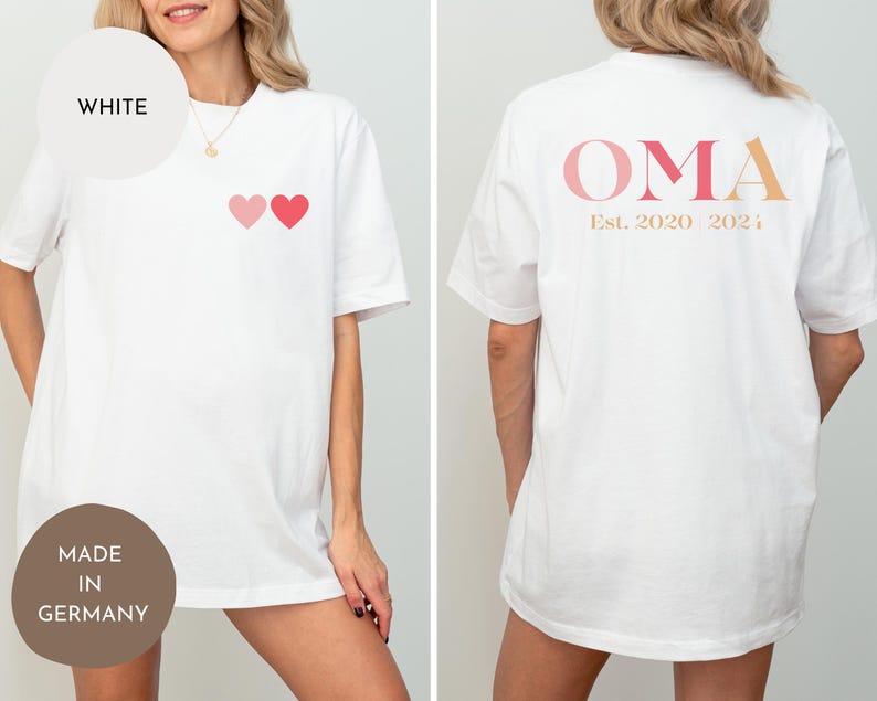 Oma T-Shirt personalisiert mit Jahreszahl, Damen Shirt “Oma” mit Datum, personalisiertes Geschenk für Großmütter, Oma Shirt mit Herzmotiv und Jahr, individuelles Oma T-Shirt mit Datum, personalisiertes Muttertagsgeschenk für Oma, Großmutter Shirt mit Herzen und Jahreszahl, personalisiertes Damen T-Shirt “Oma”, Geschenk für Oma mit individueller Jahreszahl, personalisierbares Shirt für Großmütter mit Datum, Oma T-Shirt mit Herzen und Jahr, personalisiertes Sweatshirt für Oma mit Datum