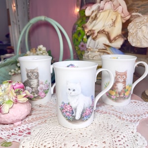Vintage CROWN TRENT Cat Tea Cups