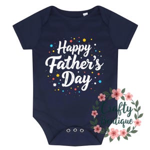 Happy Father&#39;s Day Baby Grow, Daddy Gift, 1st Fathers Day, Personalised Gift For Dad, Baby Vest, New Baby Outfit, Fathers Day Outfit - 1350