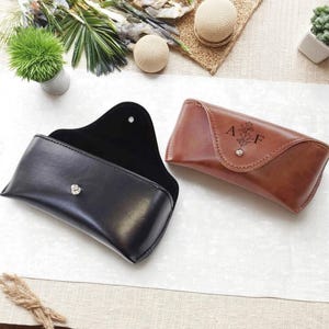 Handmade Leather Glasses Case – Personalized Name or Initials – Premium Eyewear Storage Gift
