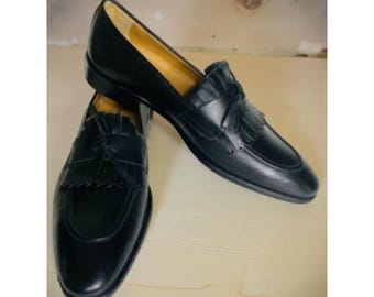 Herren Handgefertigte schwarze Quaste Loafers